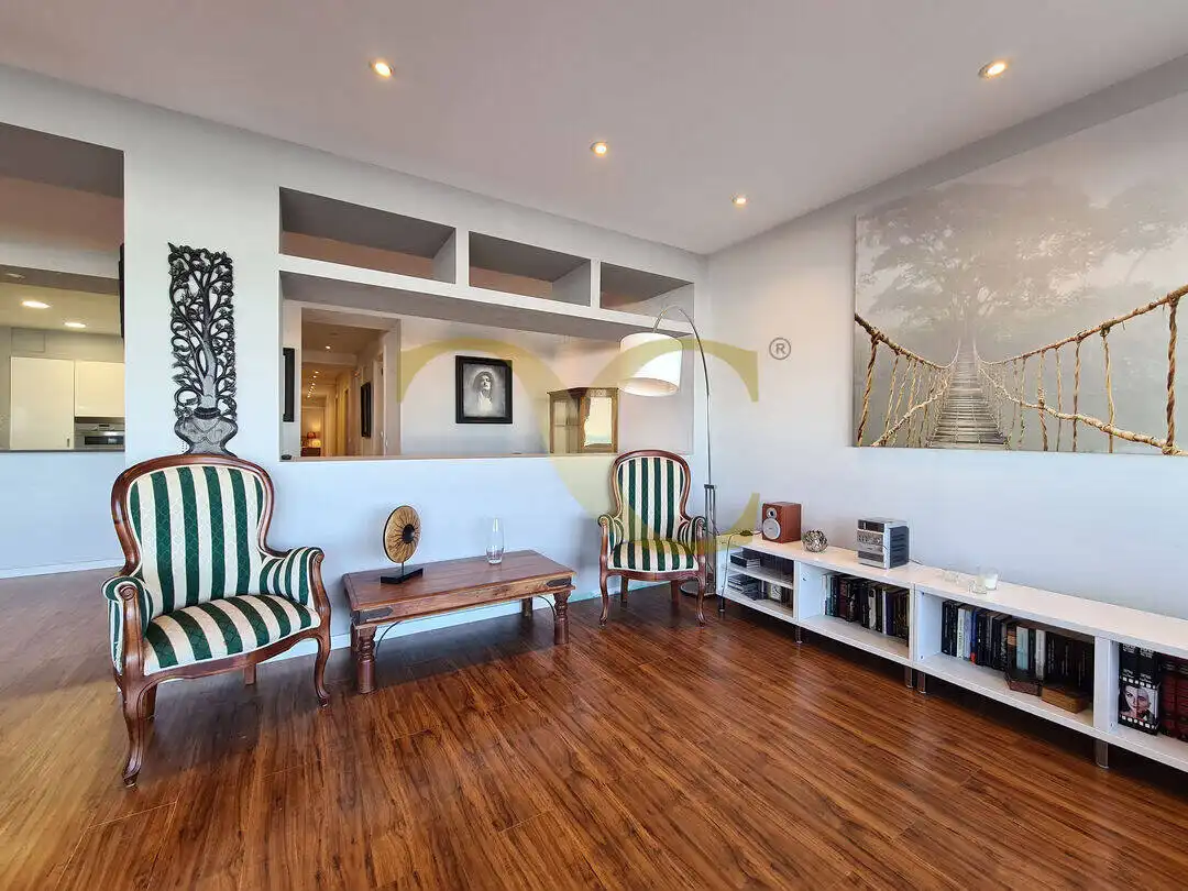 Piso con ascensor en venta en Paseo del Muro de San Lorenzo, imagen 8