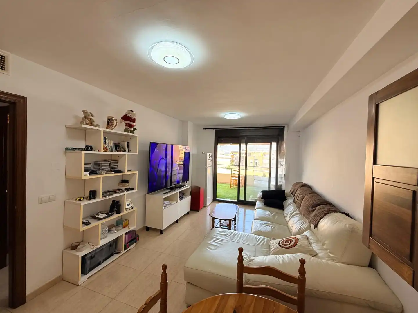 Sala d'estar de Àtic en venda en Roquetas de Mar amb Terrassa i Moblat