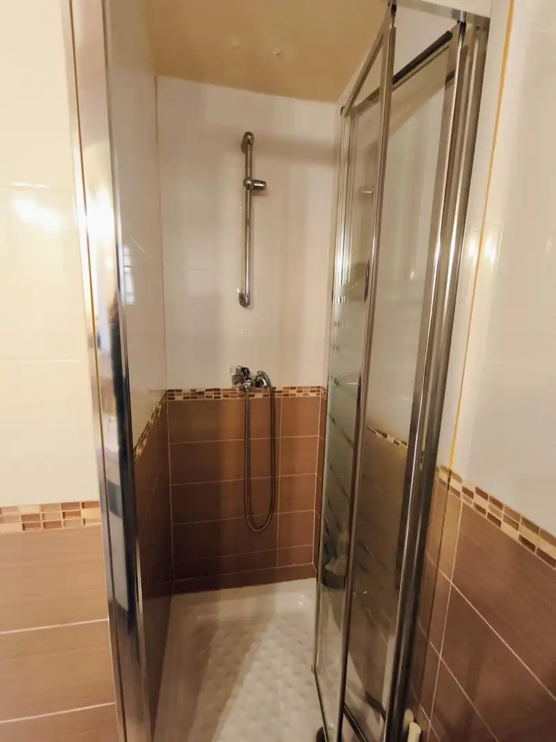 Bathroom of Flat for sale in Madrid  with Balcony