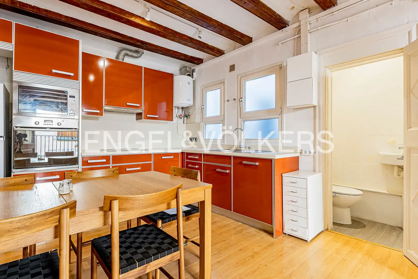 Cocina de Piso en venta en Barcelona con Aire acondicionado, Calefacción y Amueblado