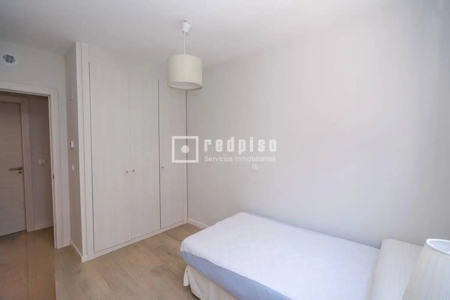Habitación de Piso en venta en Getafe con Aire acondicionado, Calefacción y Jardín privado