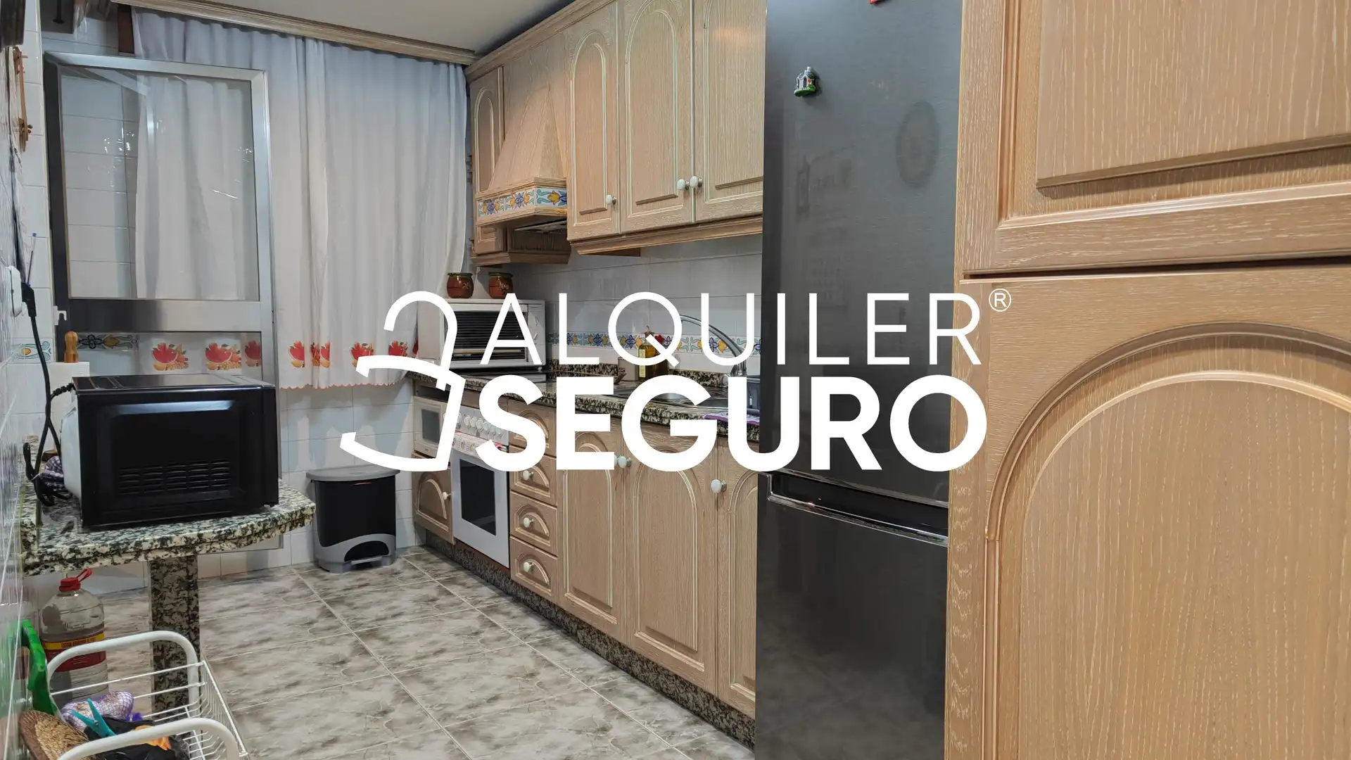 Kitchen of Flat for rent in Córdoba  with Air Conditioner and Furnished