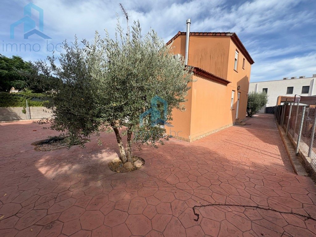 House or chalet for sale in Calle Cami Dels Majols Del, Vilallonga del Camp