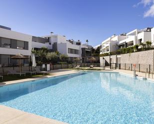 Piscina de Apartament en venda en Estepona amb Aire condicionat i Terrassa