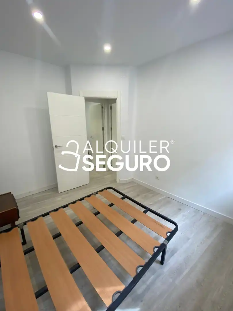 Flat with lift to rent in Fernández Iparraguirre, imagen 10