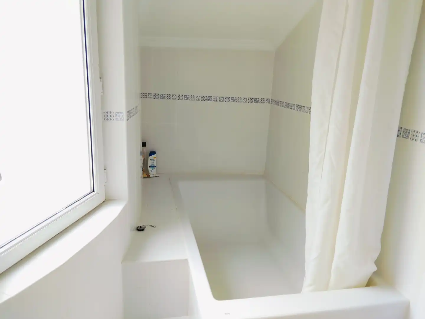 Baño de Dúplex en venta en Santander con Calefacción, Parquet y Amueblado