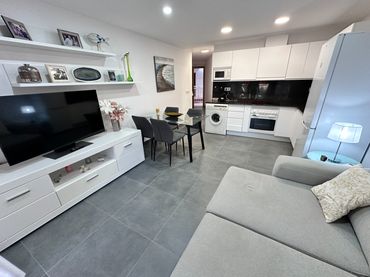 Apartment with balcony to rent in Regueral - Prat d'en Forés