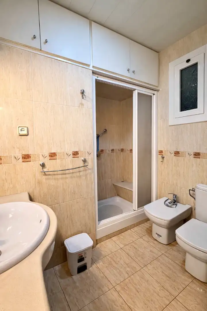 Baño de Piso en venta en Barcelona con Aire acondicionado y Balcón
