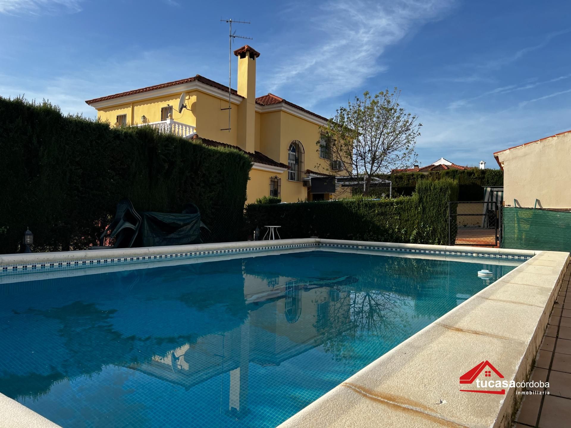 Swimming pool of House or chalet for sale in  Córdoba Capital  with Air Conditioner, Private garden and Terrace
