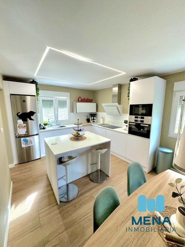 Cocina de Casa o chalet en venta en Santiurde de Toranzo con Calefacción, Jardín privado y Terraza