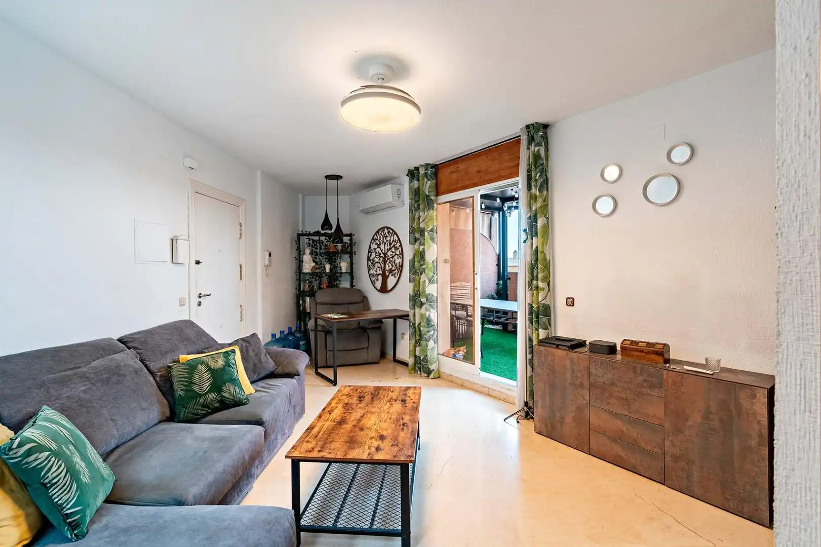 Sala d'estar de Àtic en venda en El Ejido amb Aire condicionat, Calefacció i Terrassa