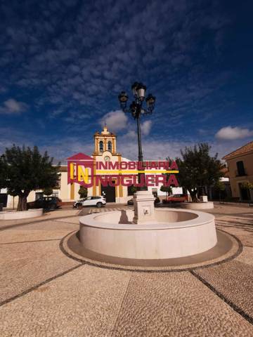 Casa-chalet en Venta en Calle Sevilla en La Luisiana