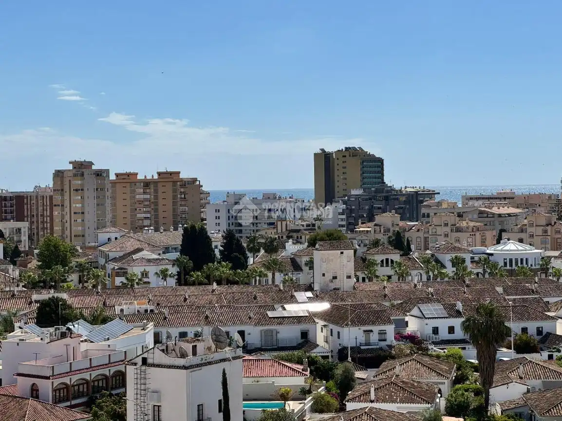 Vista exterior de Piso en venta en Fuengirola con Balcón