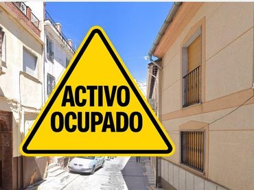 House for sale in Colomera