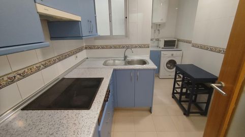 Foto 4 de Piso de alquiler en Carranque - Haza Cuevas, Málaga Capital