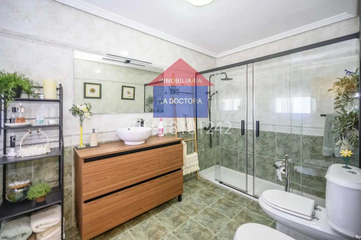 Baño de Casa o chalet en venta en Escalona con Calefacción, Terraza y Piscina