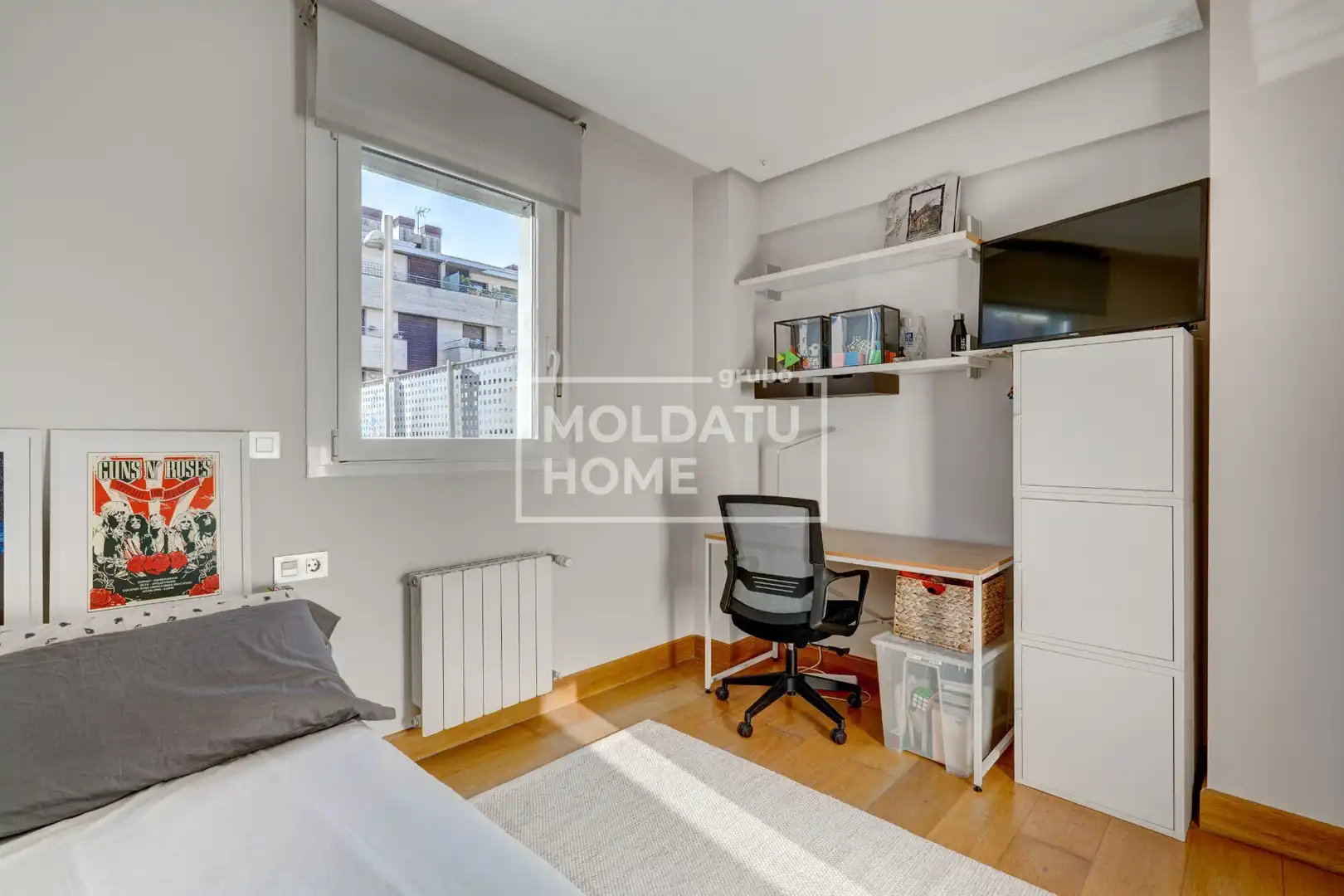 Dormitori de Dúplex en venda en Donostia - San Sebastián  amb Calefacció i Terrassa