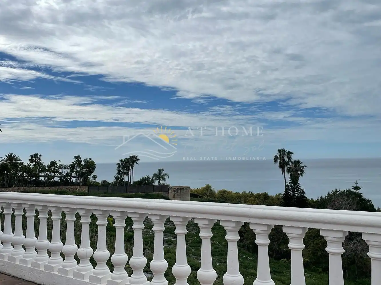 Exterior view of Houses for sale in Nerja  with Terrace and Microwave