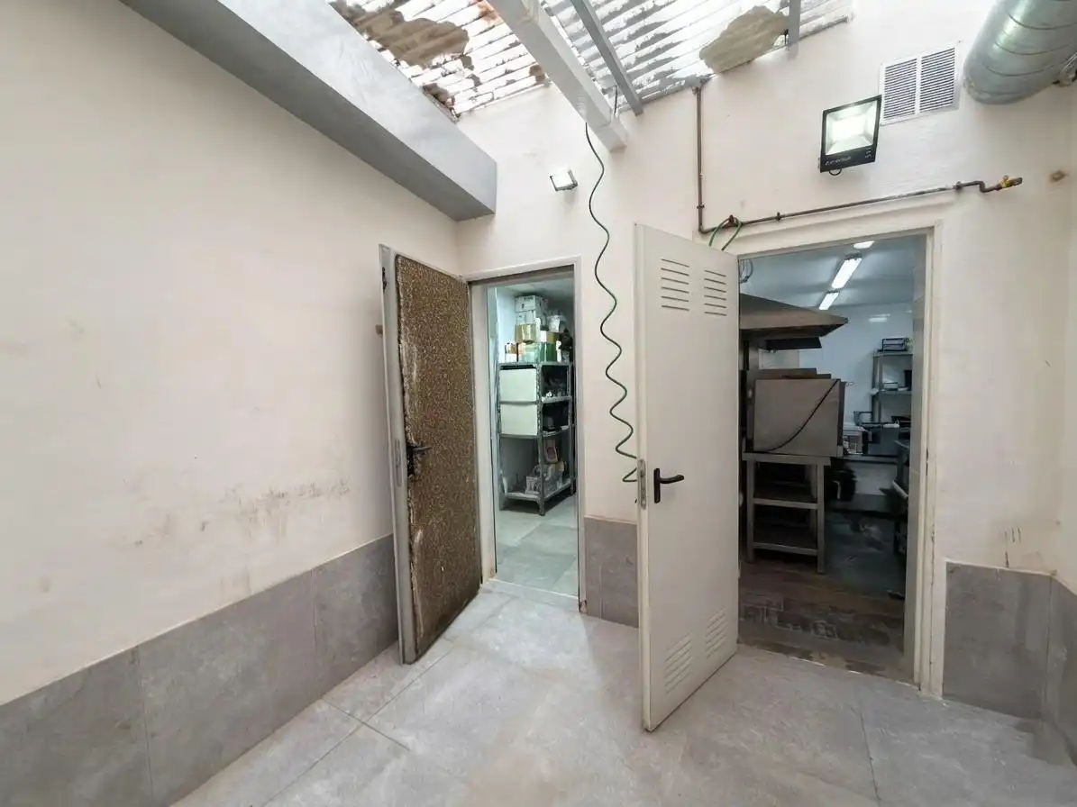 Business premises for sale in Calle APOLO, imagen 30