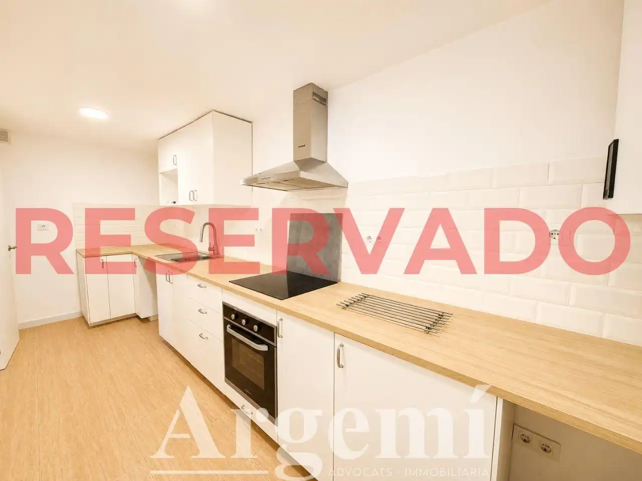 Cocina de Piso en venta en Palau-solità i Plegamans con Aire acondicionado