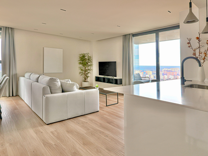 Living room of Apartment for sale in  Madrid Capital  with Terrace and Community pool