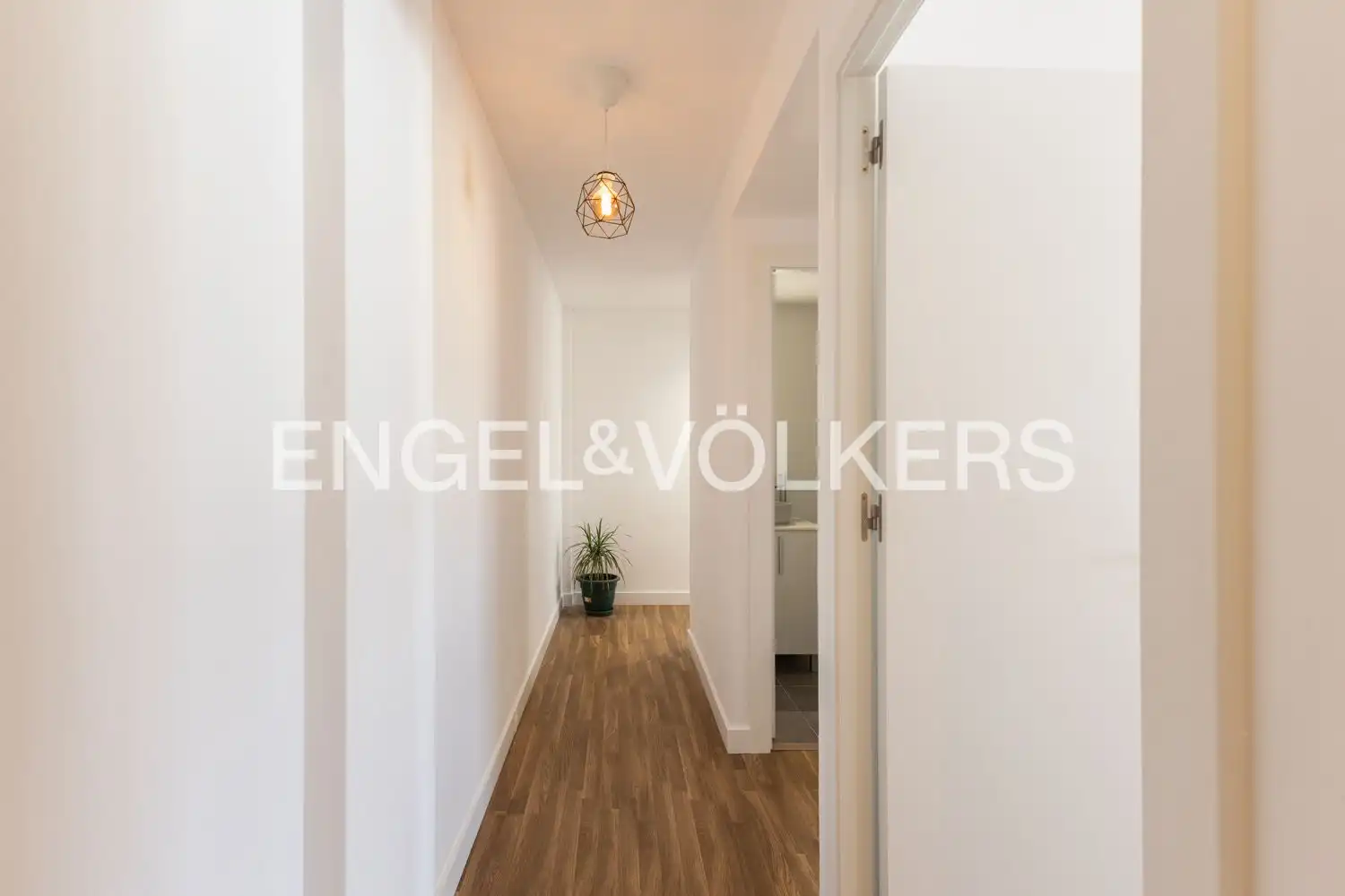 Flat for rent in Sagunto / Sagunt  with Air Conditioner, Heating and Parquet flooring