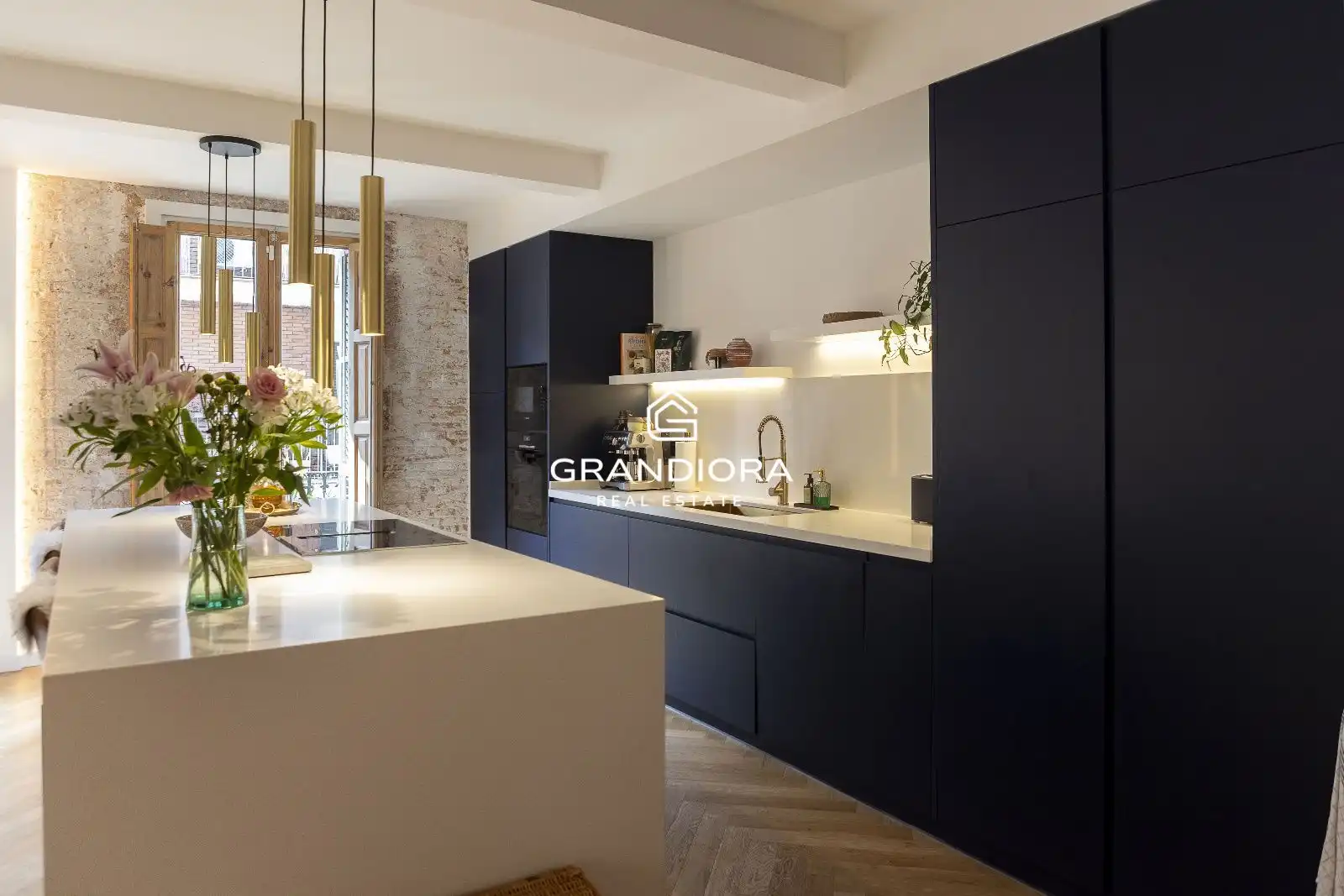 Kitchen of Flat for rent in Barcelona  with Air Conditioner