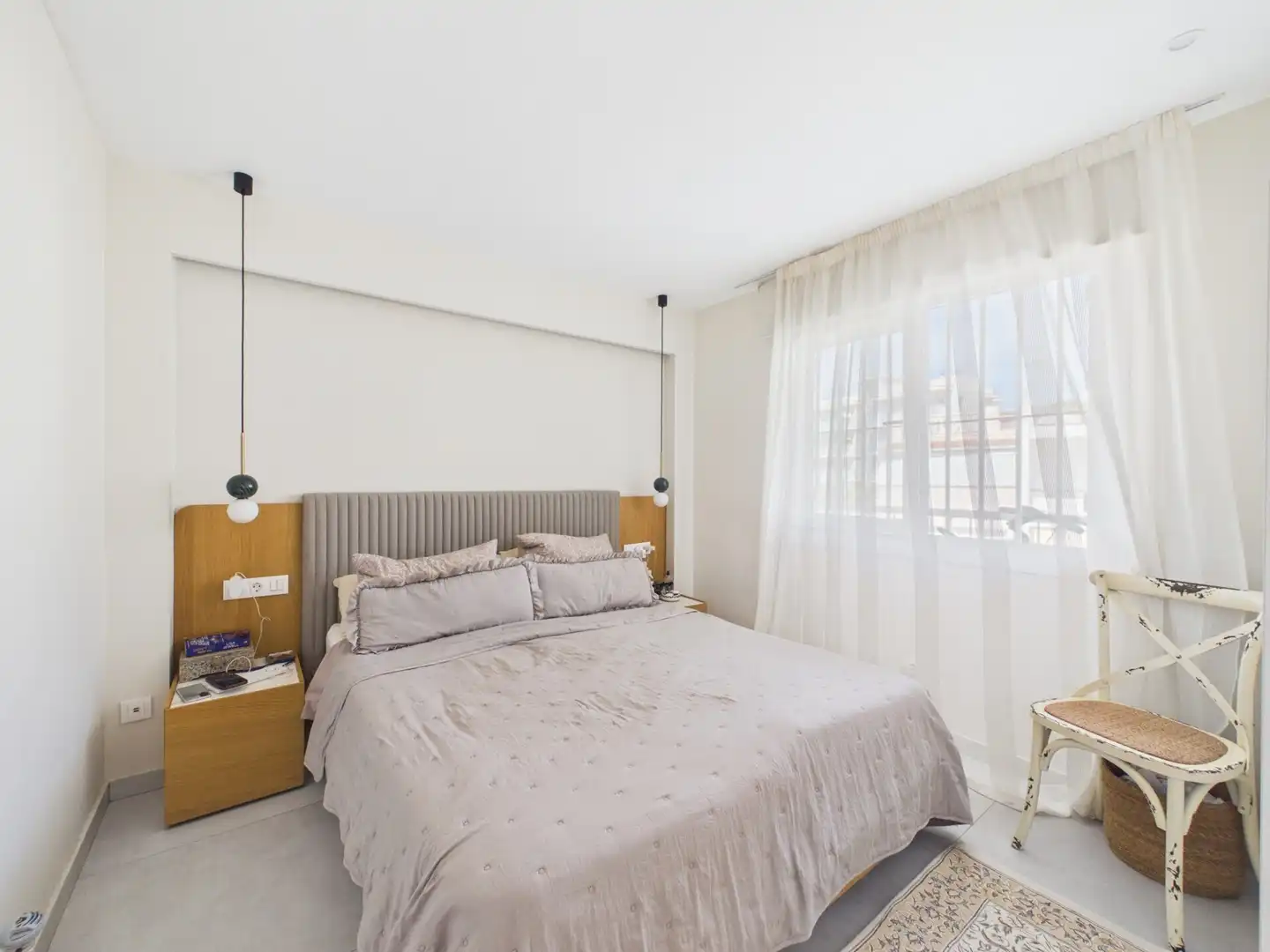 Habitación de Piso de alquiler en Calvià con Aire acondicionado, Amueblado y Se aceptan mascotas