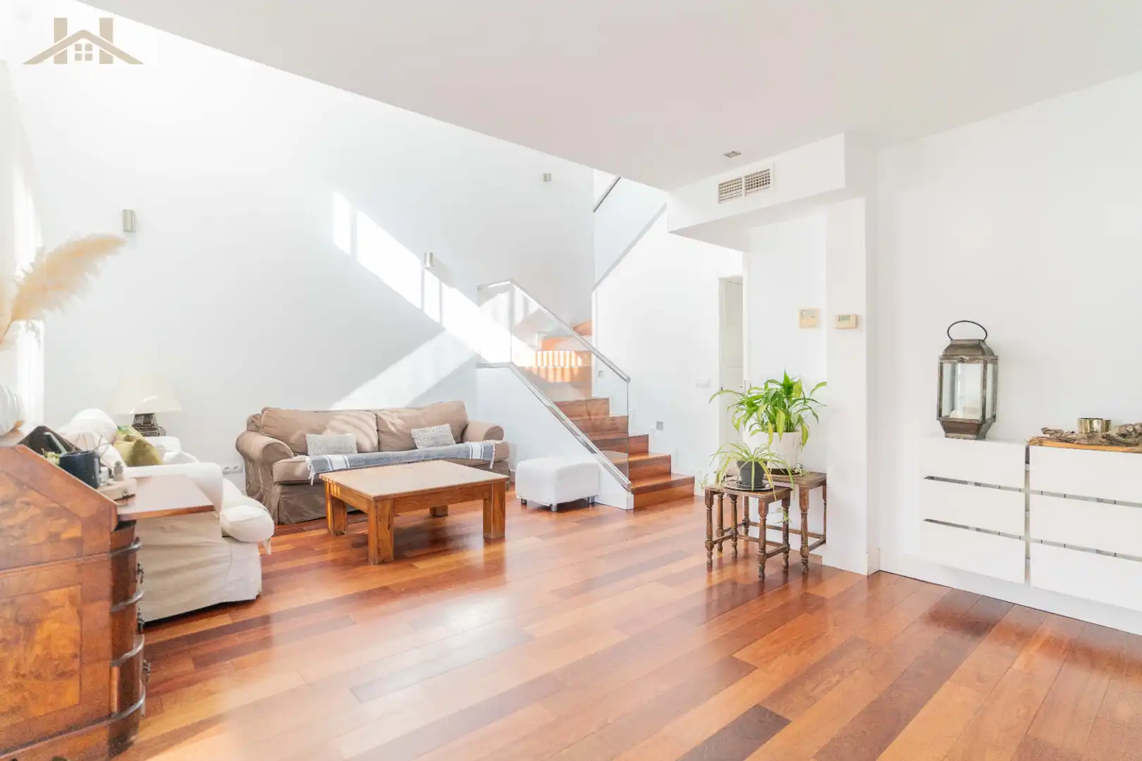 Sala de estar de Casa adosada en venta en Torrejón de Ardoz con Amueblado