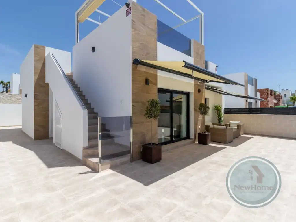 Houses for sale in Calle Jose Carreras, San Fulgencio