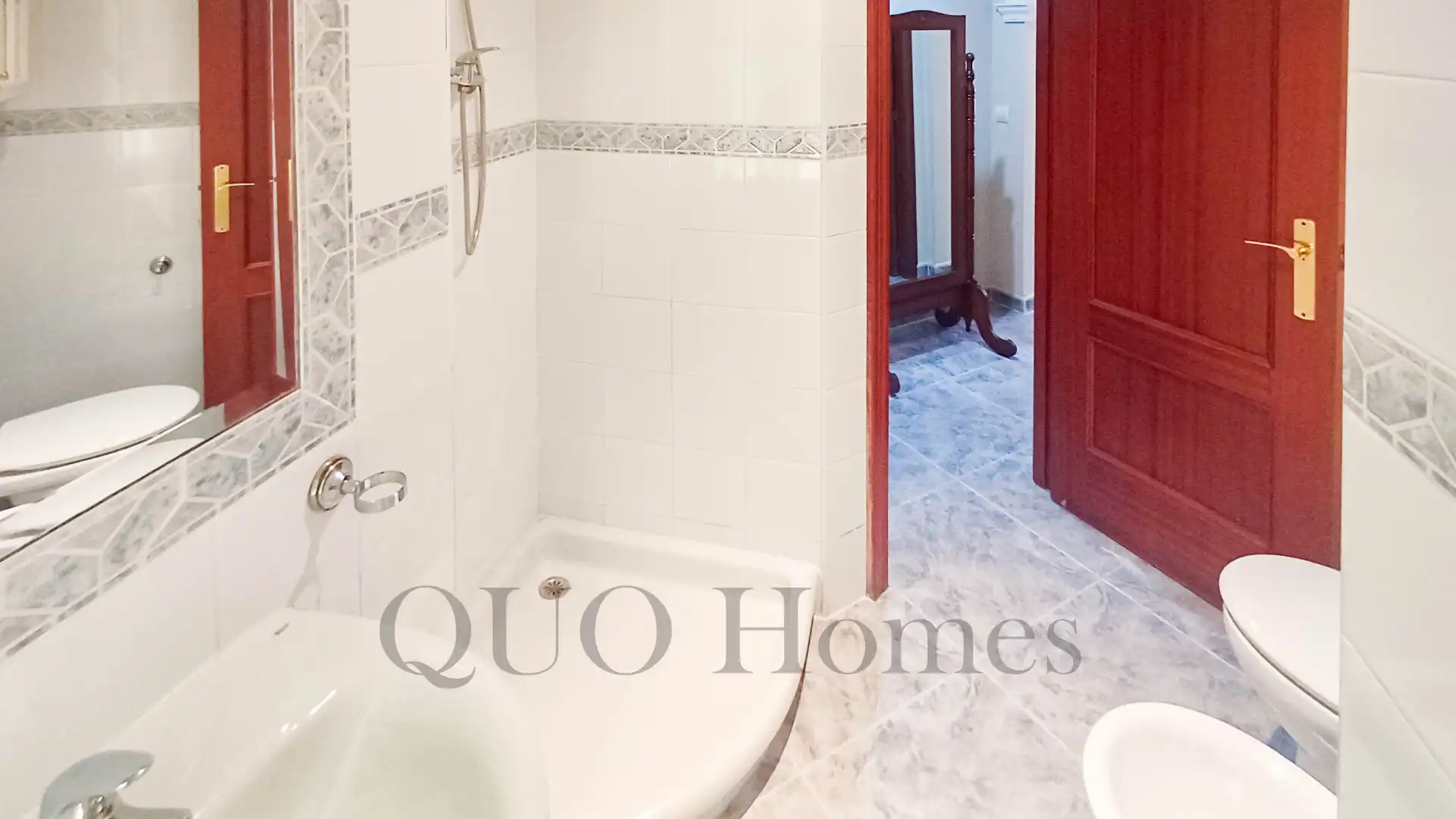 Bathroom of Houses for sale in Jerez de la Frontera  with Private garden, Terrace and Balcony
