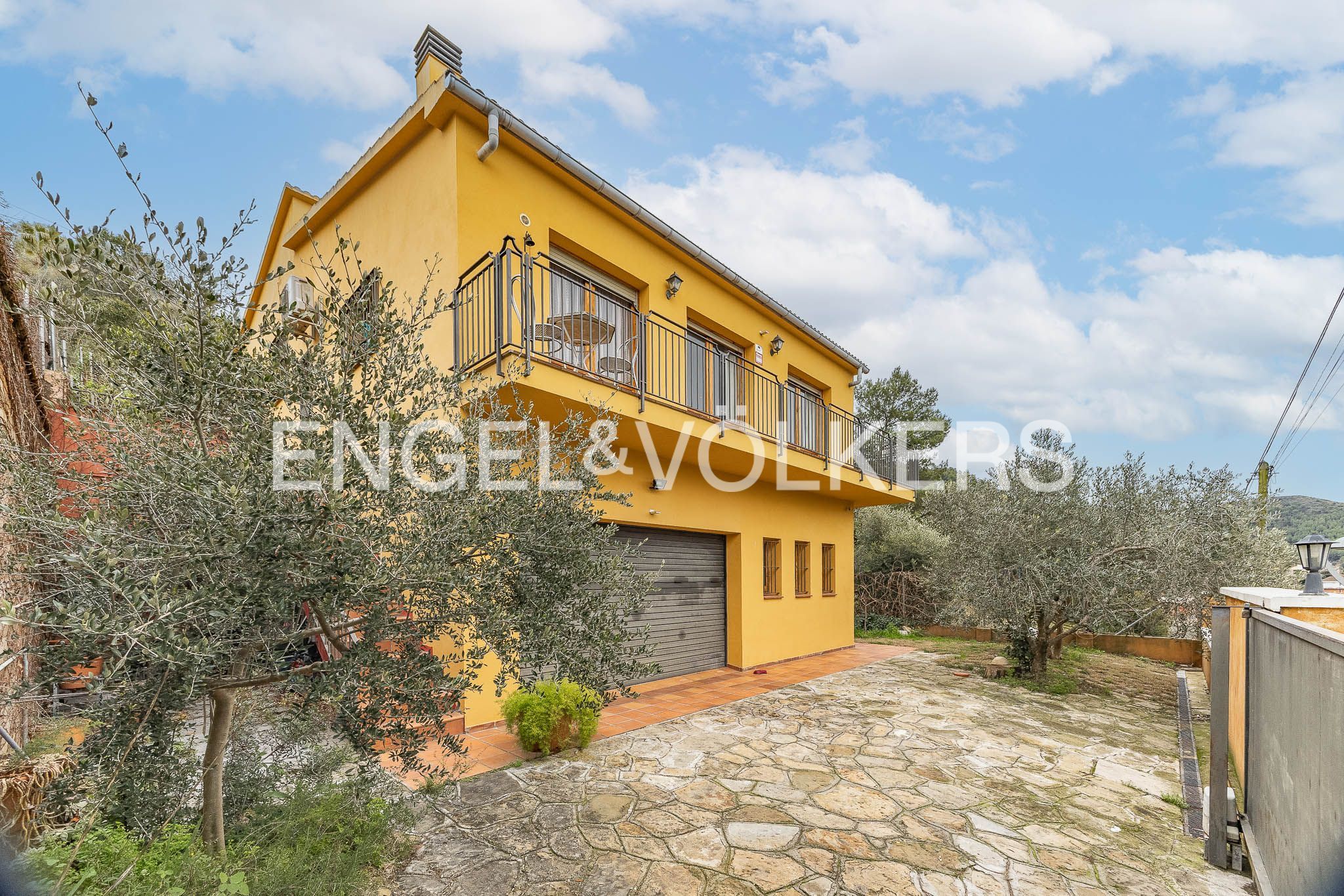 Vista exterior de Casa o xalet en venda en El Pont de Vilomara i Rocafort amb Calefacció i Jardí privat