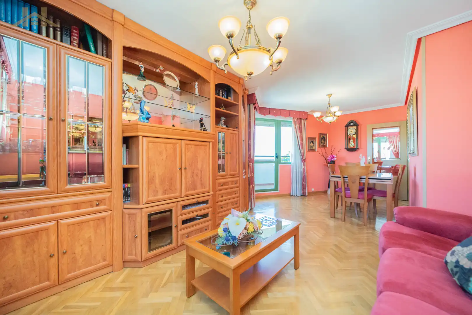 Sala d'estar de Pis en venda en Arroyomolinos (Madrid) amb Aire condicionat, Calefacció i Parquet