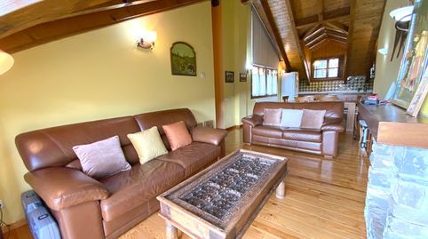 Foto 4 de Casa adosada en venta en Calle la Fuente, Sahún, Huesca