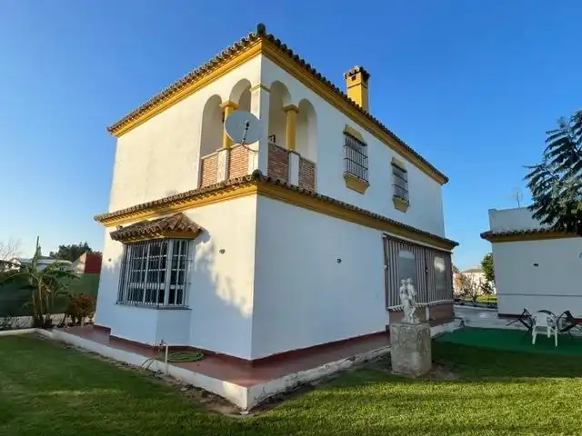 Casa o xalet en venda a Las Lagunas - Campano
