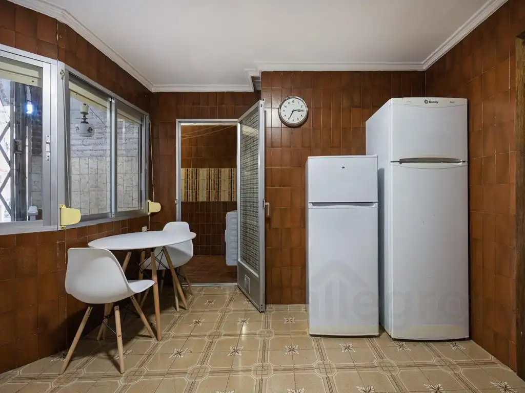 Kitchen of Flat for sale in Madrid
