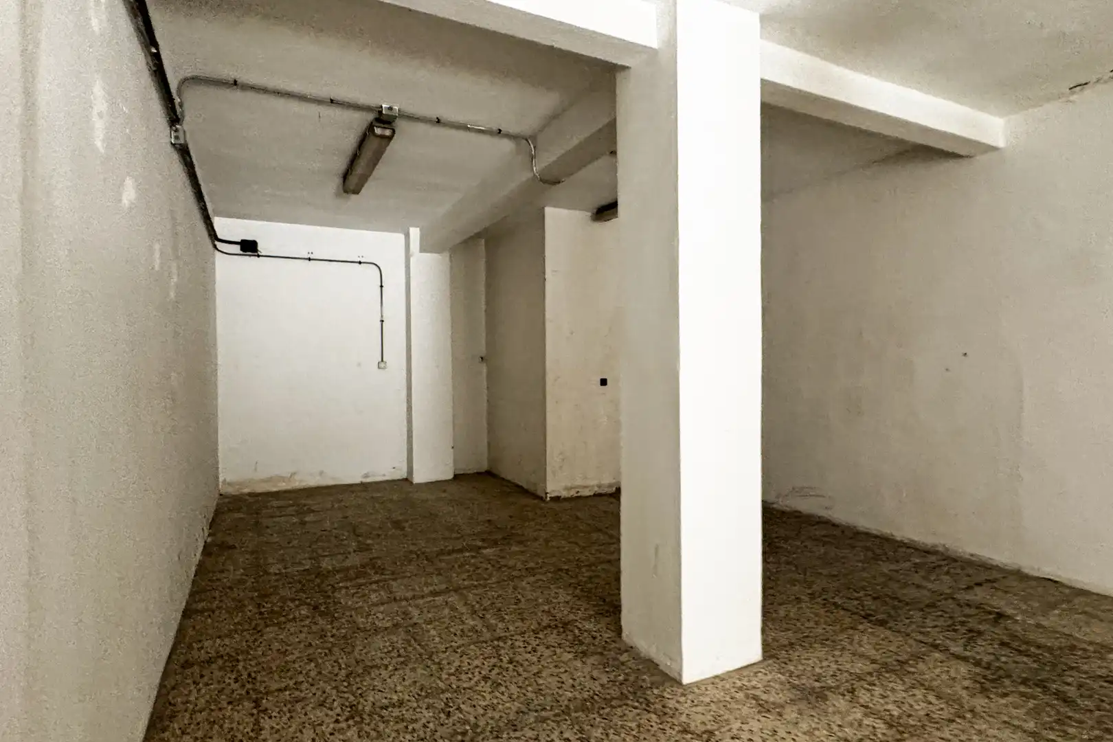 Local comercial en venda a Pablo Iglesas, imagen 6