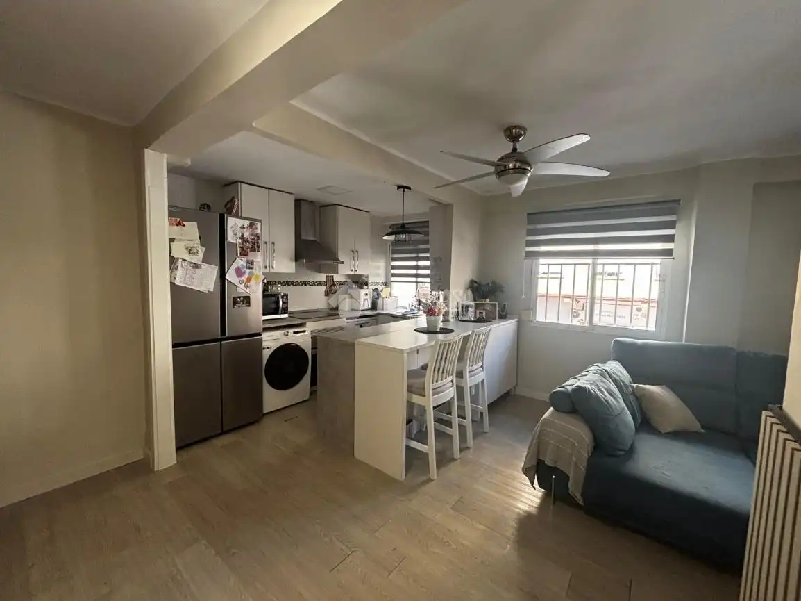 Cocina de Piso en venta en Málaga con Aire acondicionado y Parquet