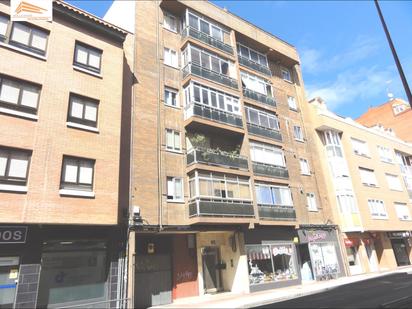 Exterior view of Flat for sale in Valladolid Capital  with Terrace