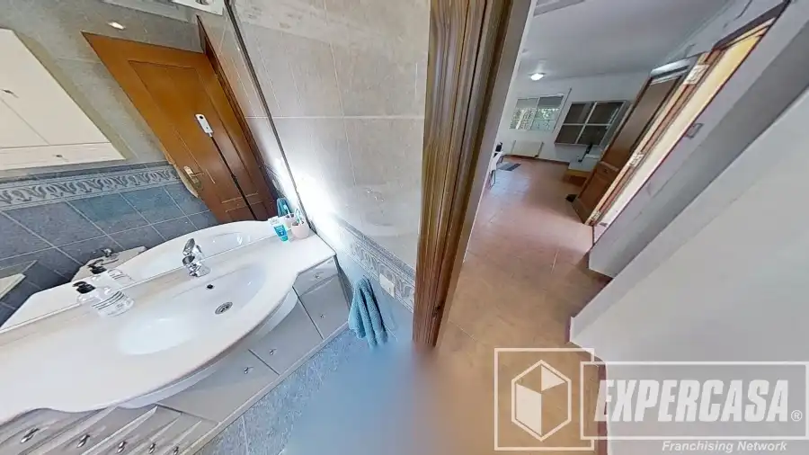 Villa con piscina in vendita a Urbanización LOS LAGOS/ALGINET 1009, imagen 51
