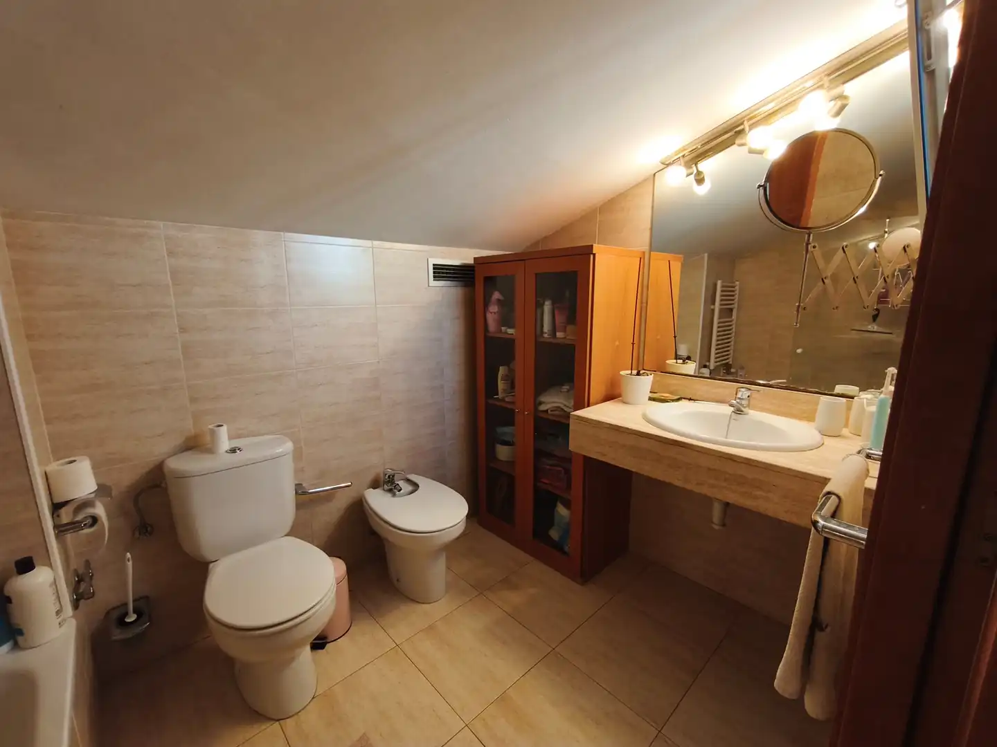 Baño de Dúplex en venta en Girona con Aire acondicionado, Calefacción y Parquet