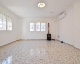 Casa adosada en venda en Las Gabias amb Aire condicionat i Balcó