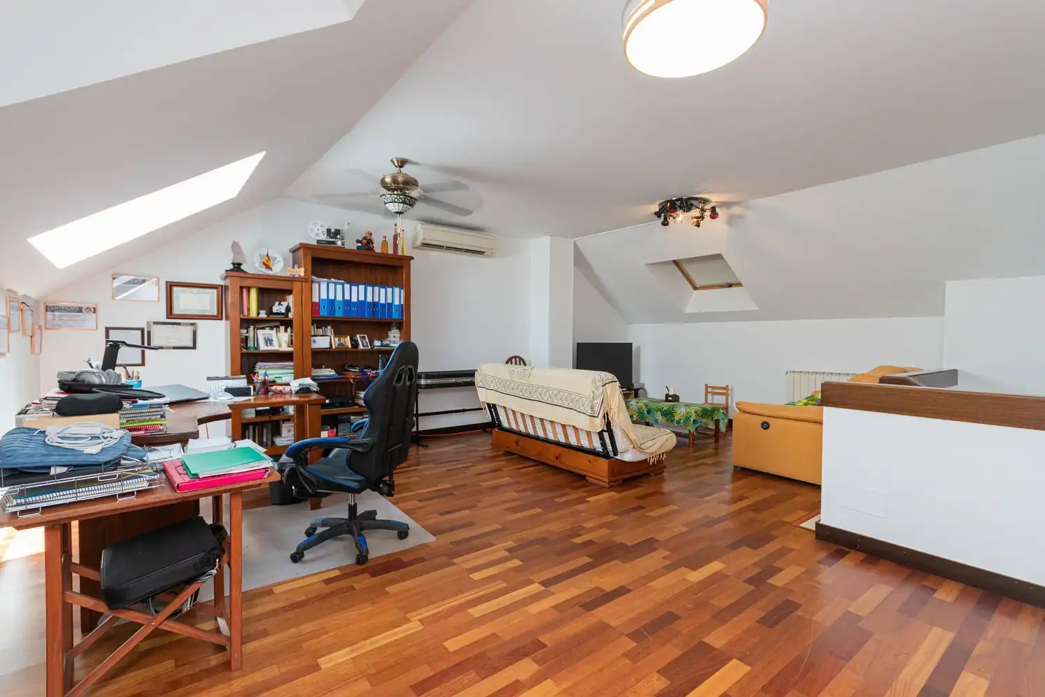 Detached homes for sale in Fuenlabrada  with Air Conditioner, Heating and Storage room