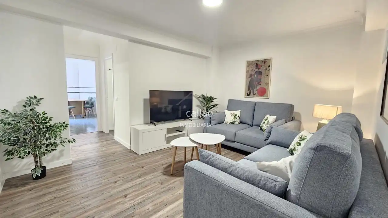 Living room of Flat for rent in Ferrol  with Heating and Furnished