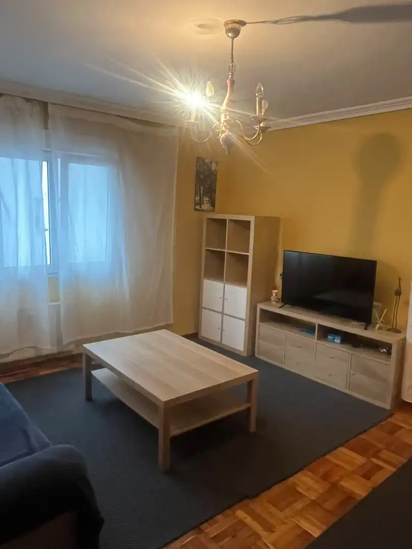 Flat for rent in Oviedo - CL SAN PEDRO MESTALLON, 8, Santo Domingo - El Campillín