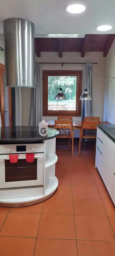 Kitchen of Country homes for rent in Girona  with Air Conditioner, Heating and Private garden