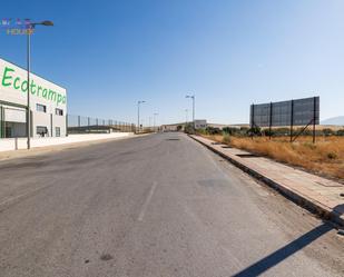 Vista exterior de Terreny industrial en venda en Alhendín