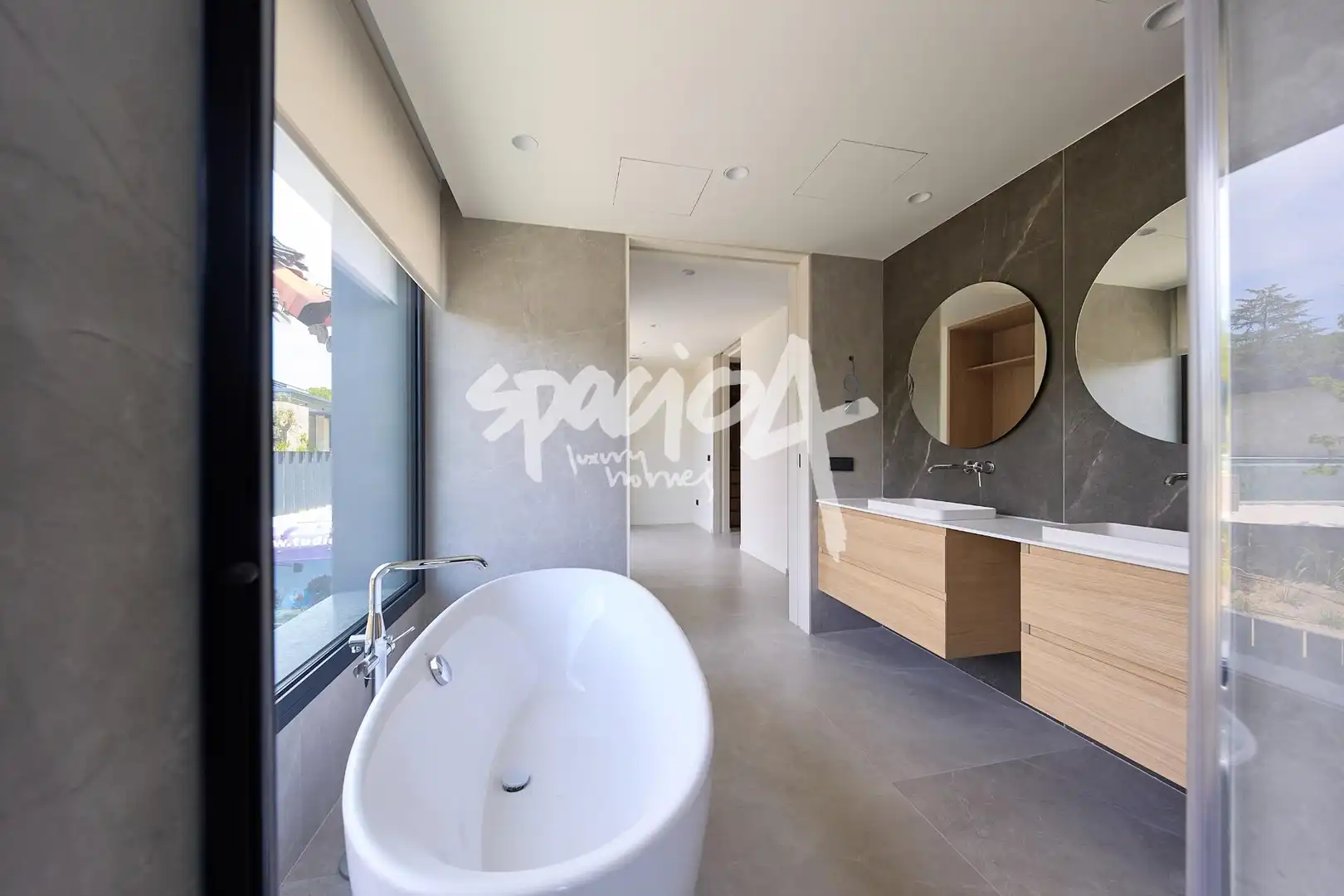 Bathroom of Houses for sale in Boadilla del Monte  with Air Conditioner, Heating and Private garden