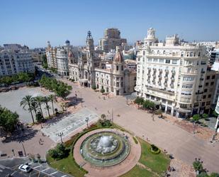 Vista exterior de Pis en venda en  Valencia Capital amb Balcó