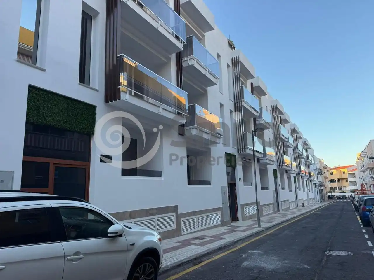 Vista exterior de Piso de alquiler en Guía de Isora con Terraza, Amueblado y Piscina comunitaria